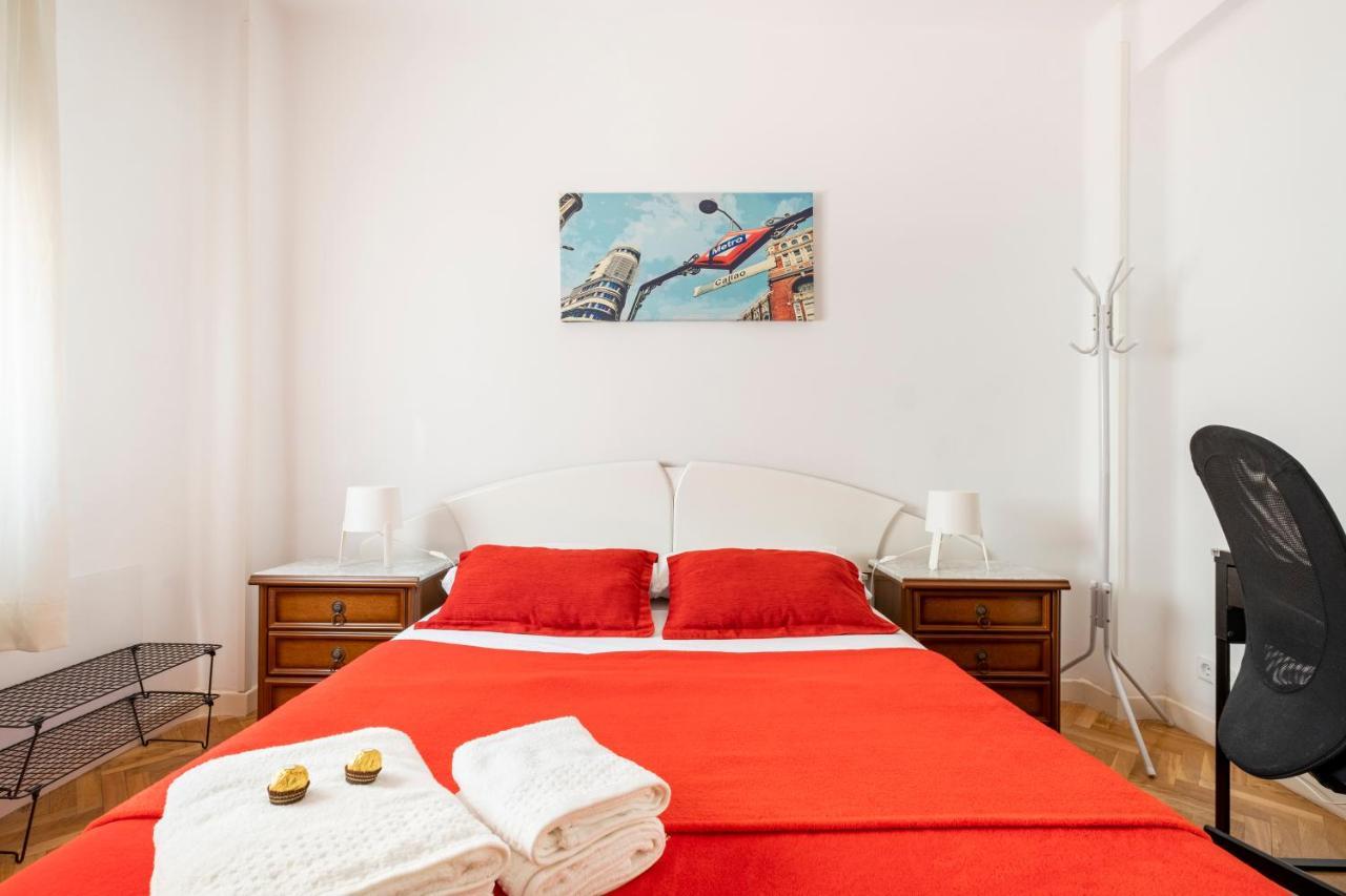 Madrid Center Room Private 7 Minutes Or 4 Metro Stops Extérieur photo