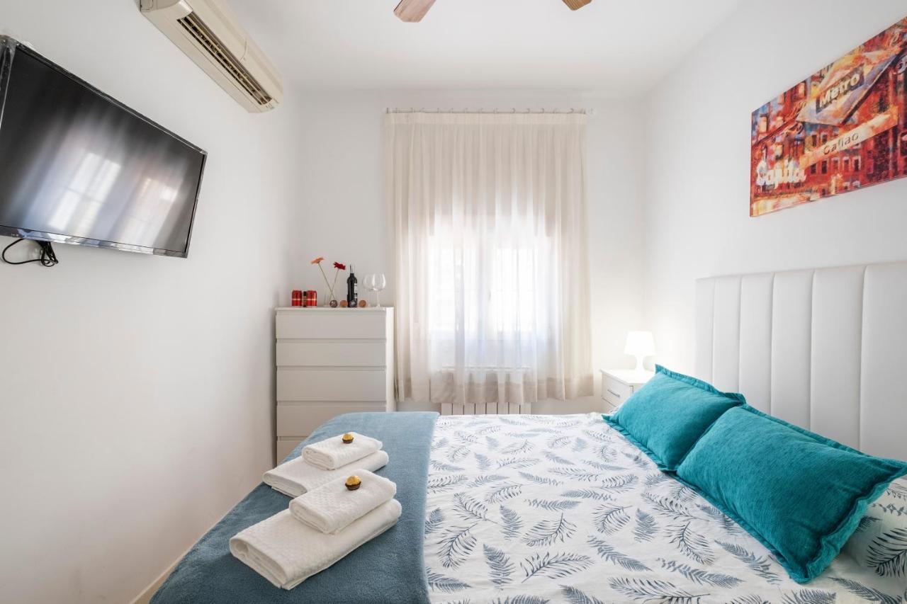 Madrid Center Room Private 7 Minutes Or 4 Metro Stops Extérieur photo